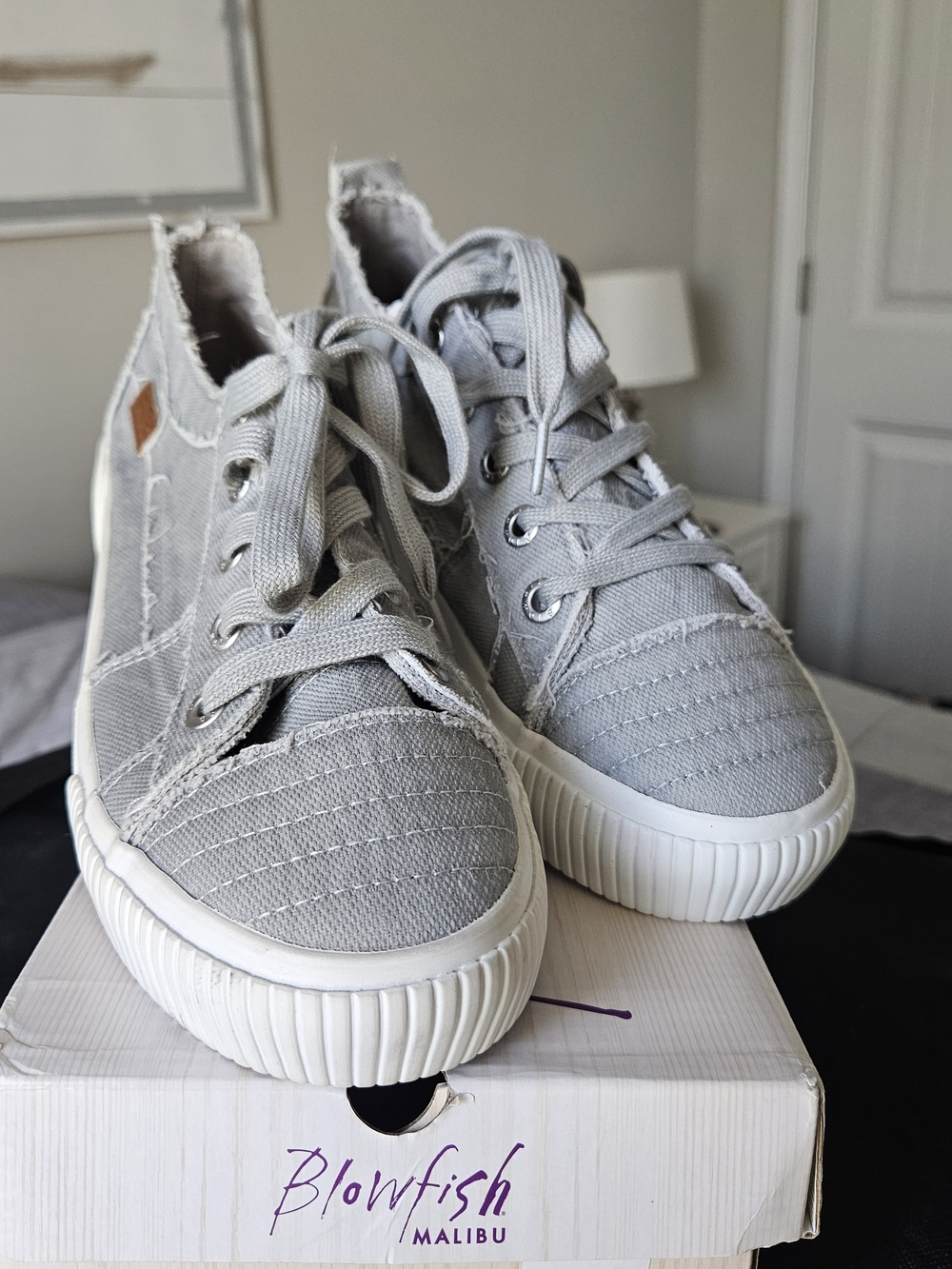 Blowfish Kids' Light Gray Canvas Sneakers